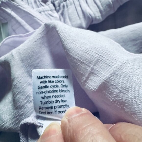 Nine West High Neck Smocked Shell Lavender Sleeveless Blouse Size Small NWT - Picture 7 of 7